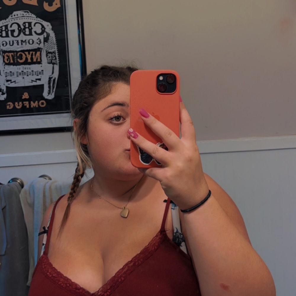 Meet your Posher, Anna